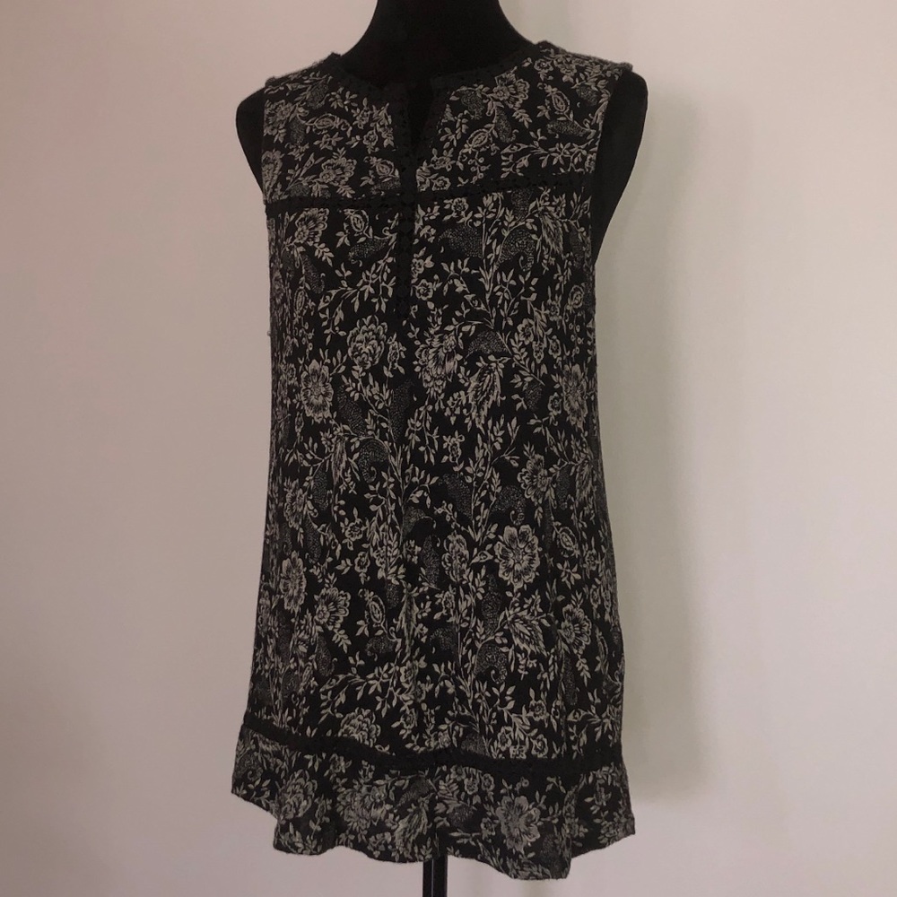 Lucky Brand sleeveless blouse